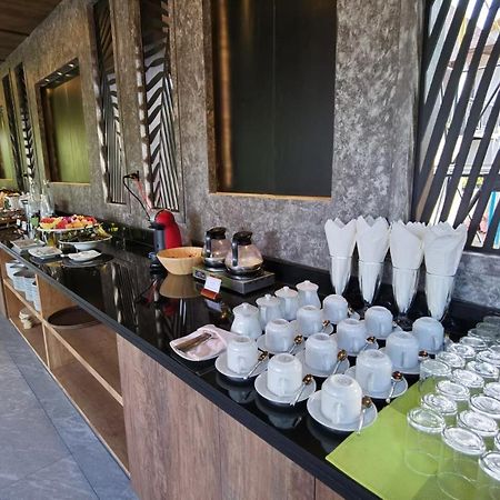 The Cliff Elegance Resort Ao Nang Exterior photo